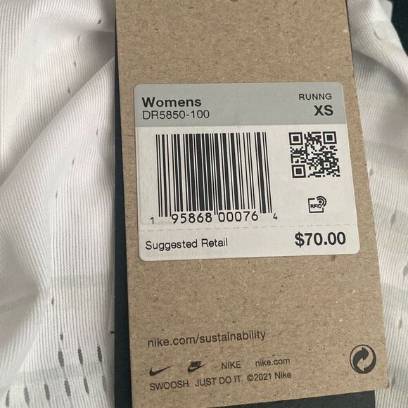 Nike Dri-FIT ADV AeroSwift Running Tank Singlet DR5850-100 Womens size XS New - Picture 8 of 8